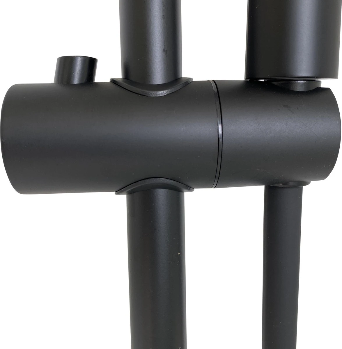 4bathroomz® Luxe Douchekolom Regendouche 20 Cm - Zwart 6 4bathroomz® Luxe Douchekolom Regendouche 20 Cm - Zwart - Afbeelding 4