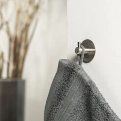 Tiger - Handdoekhaak Rhino - RVS Geborsteld -Thuis Badkamer 1200x1200 1984