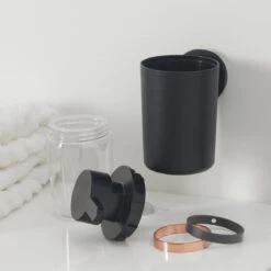 Tiger Urban - Zeepdispenser - Zwart 22 Tiger Urban - Zeepdispenser - Zwart -Thuis Badkamer 1200x1200 418