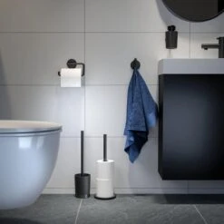 Tiger Tune - Zeepdispenser - Zwart Metaal Geborsteld / Zwart -Thuis Badkamer 1200x1200 426