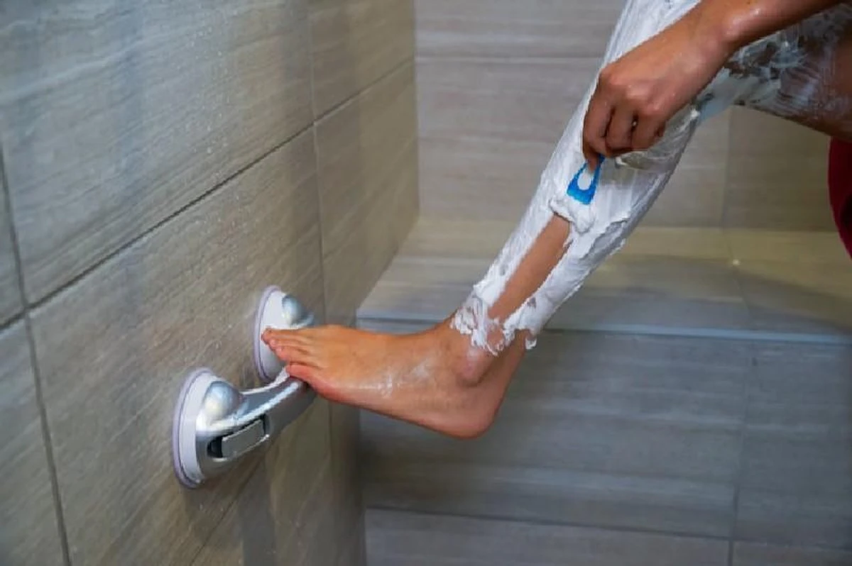 Kunststof Handgreep Voor Badkamer - 30.5cm - Douche Wandbeugel - Geen Boorgaten 15 Kunststof Handgreep Voor Badkamer - 30.5cm - Douche Wandbeugel - Geen Boorgaten - Afbeelding 13