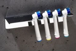 Sagittarius One 40S1 Tandenborstelhouder Chroom | Opzetborstelhouder Zonder Boren | Verchroomd Roestvrij Staal Tandenborstelhouder Hangend | Passend Voor Alle Grote Merken 14 Sagittarius One 40S1 Tandenborstelhouder Chroom | Opzetborstelhouder Zonder Boren | Verchroomd Roestvrij Staal Tandenborstelhouder Hangend | Passend Voor Alle Grote Merken -Thuis Badkamer 1200x800 10