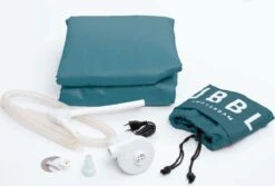 Tubble® Royale Opblaasbaar Ligbad - Blue Lagoon – Opvouwbaar Bad Voor Volwassenen Tot 188cm - IJsbad Wim Hof Methode - Zitbad - 255L -Thuis Badkamer 1200x809