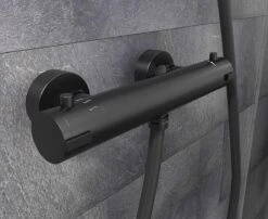 SCHÜTTE London Thermostatische Douchekraan - Hartafstand 120 Mm - Zwart Mat -Thuis Badkamer 1200x983