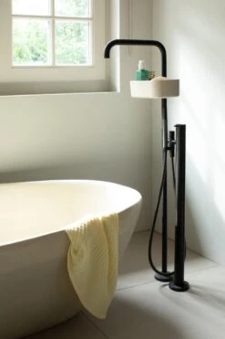 Brabantia ReNew Doucherek - Zonder Boren - Soft Beige -Thuis Badkamer 800x1200 39